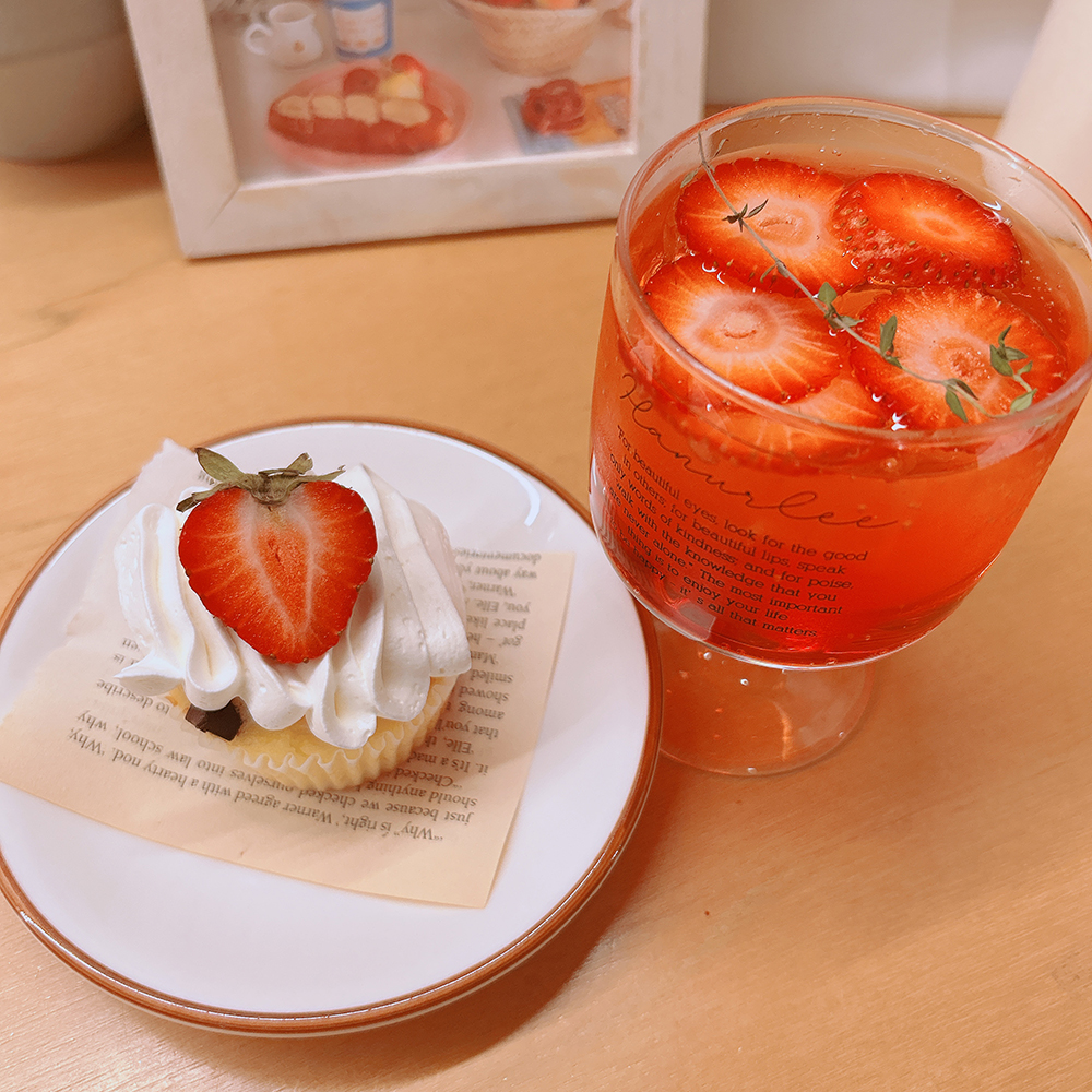 ストロベリーエイド